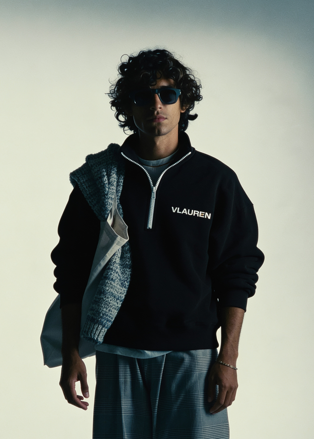QUARTER ZIP